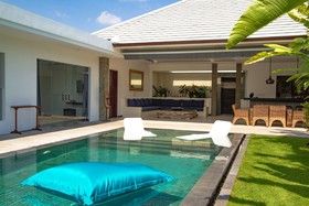 Villa Juna