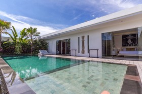 Villa Juna
