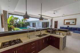 Villa Juna