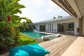 Villa Juna
