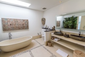 Villa Juna