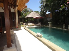Villa Kamar Madu