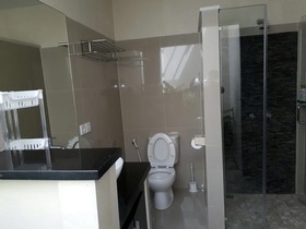 Villa Kamar Madu