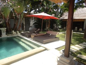 Villa Kamar Madu