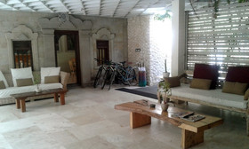 Villa Kresna Boutique Villas & Suites