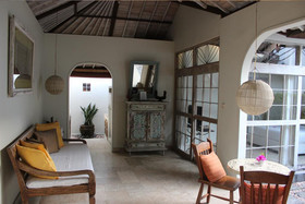 Villa Kresna Boutique Villas & Suites