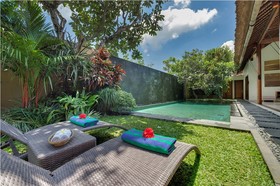 Villa Lumut
