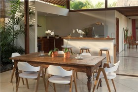 Villa Lumut