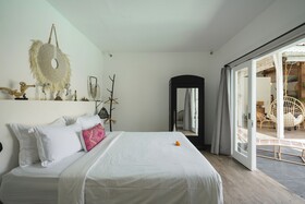 Villa M By Alfred In Bali