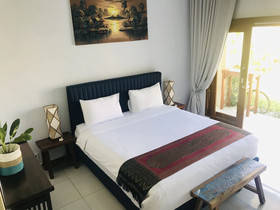 Villa Pintu Biru