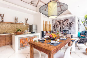Villa Safari