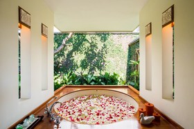 Villa Saffron