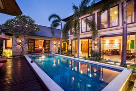 Villa Saffron