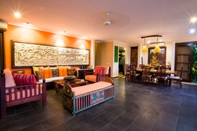 Villa Saffron
