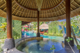 Villa Santhi
