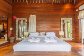 Villa Santhi