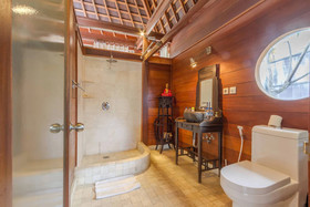 Villa Santhi