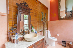 Villa Santhi