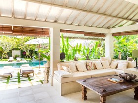 Villa Senang