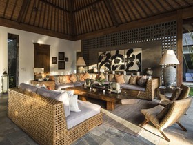 Villa Tiga Puluh