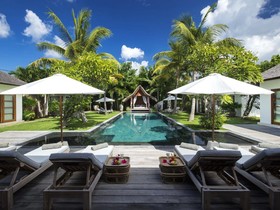 Villa Tiga Puluh