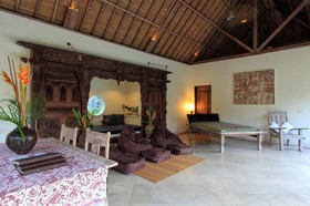 Villa Tirta Naga