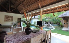 Villa Tirta Naga