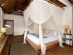 Villa Waterlily