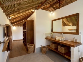 Villa Waterlily