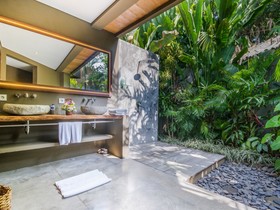 Villa Yoga