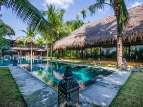 Villa Yoga