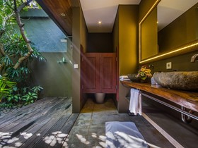 Villa Yoga
