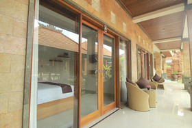 Wayan House