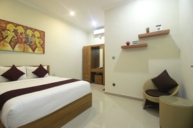 Wayan House