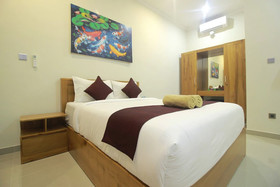 Wayan House