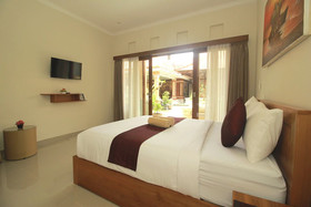 Wayan House