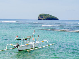 Alam Candi Dive Resort