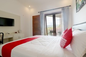 De Loran Hotel by OYO Rooms
