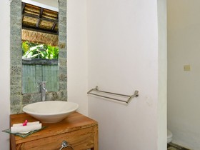 Ganesha Coral Reef Villas & Dive Resort