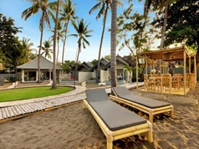Lilin Lovina Beach Hotel