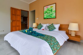 Villa Emerald