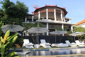 Villa Lilly