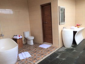 Villa - Warung Aromachampuhan