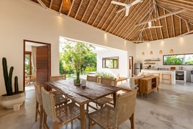 Villa Lumahi Tiga