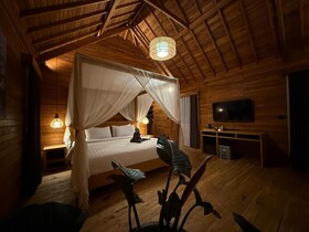 Taman Swarga Villa Resort & Spa