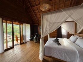 Taman Swarga Villa Resort & Spa