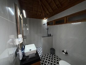 Taman Swarga Villa Resort & Spa