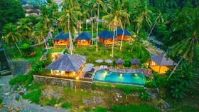Taman Swarga Villa Resort & Spa