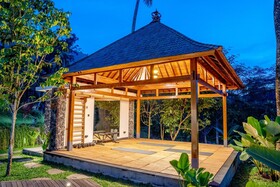 Taman Swarga Villa Resort & Spa