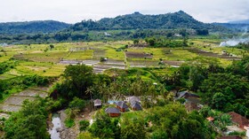 Taman Swarga Villa Resort & Spa